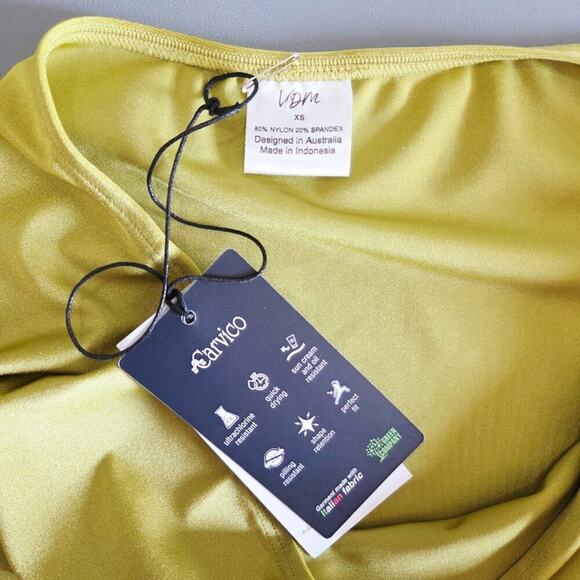 VDM 2 Piece Matching Set Green Metallic Knit Bolero Top & Mini Skirt Beach - Picture 7 of 8